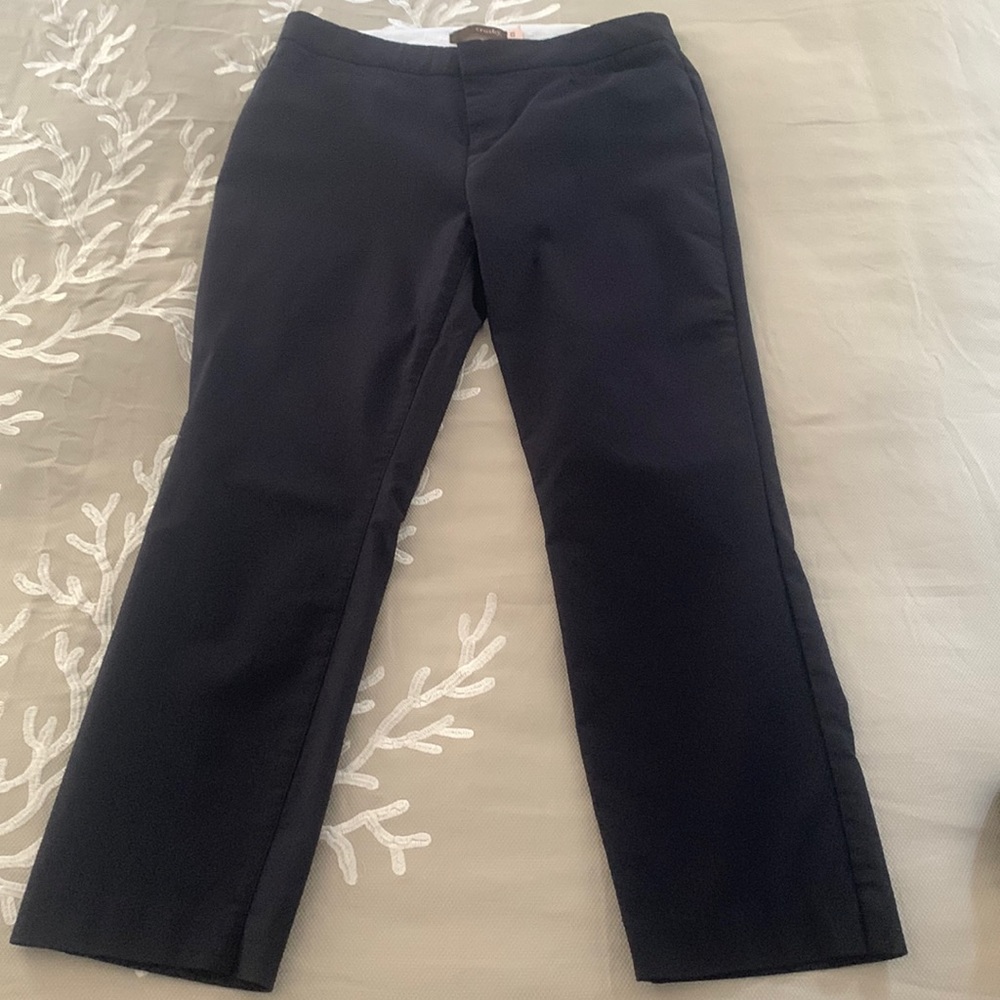 Crosby Navy crop flare pants size 6